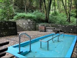 Wassertretbecken